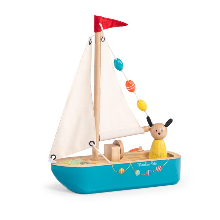 La Grande Famille wooden sail boat